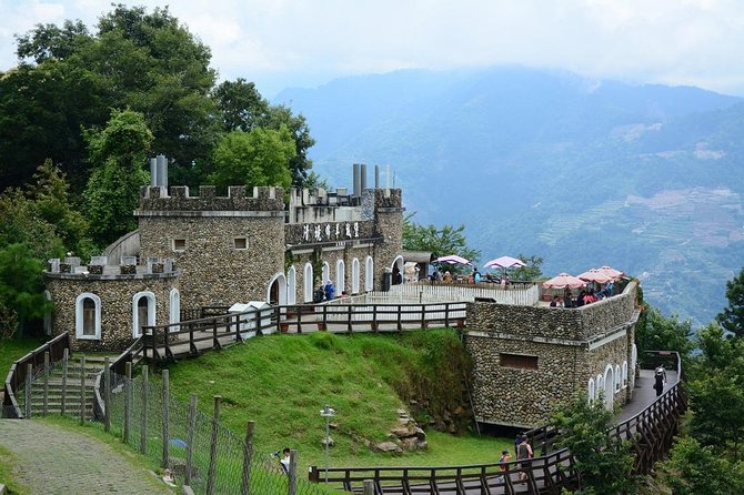 1D Tour to Cingjing Farm from Taichung - Cingjing Skywalk and Mist Plaza