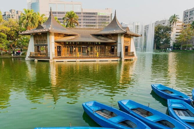 Alishan One Day Tour from Taichung - Good guides can make the long drive worthwhile