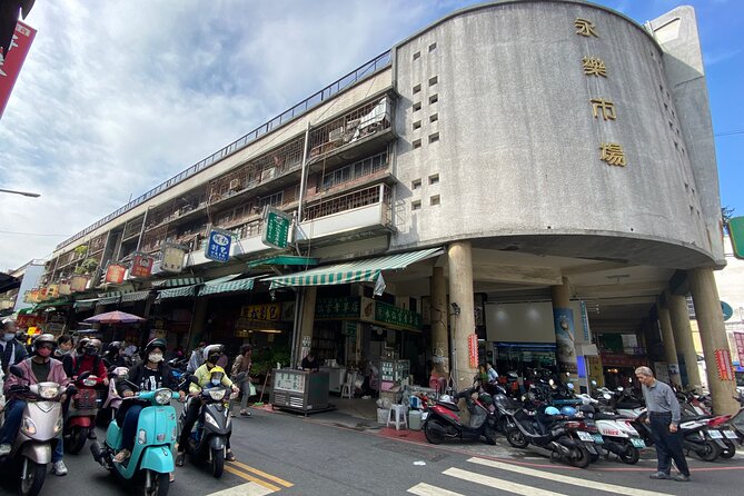 Food and Culture Walking Tour in Tainan - Key Points at a Glance