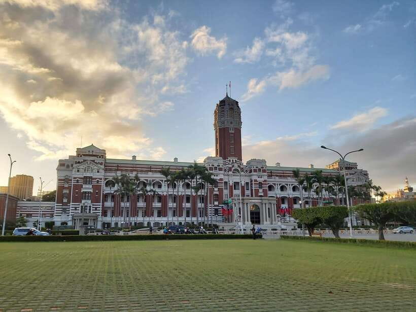 From Keelung: Private Taipei City Landmarks Shore Excursion - Who should book this Taipei shore excursion?