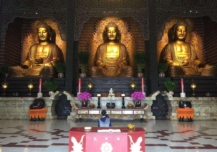 From Taipei: 5-Day Best of Round Taiwan Island Tour - Sun Moon Lake gives the trip a strong opening