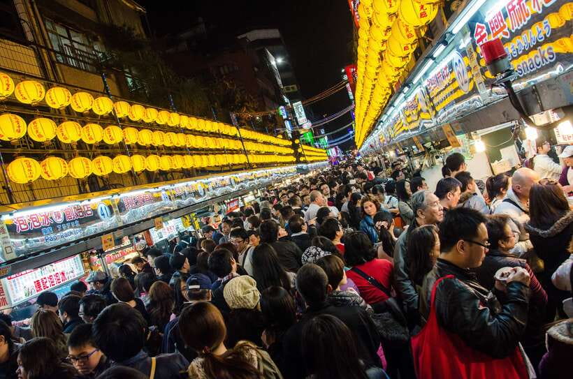 From Taipei: Full-Day Trip to Jiufen, Yehliu, Shifen & More - Shifen Old Street and the sky lantern activity