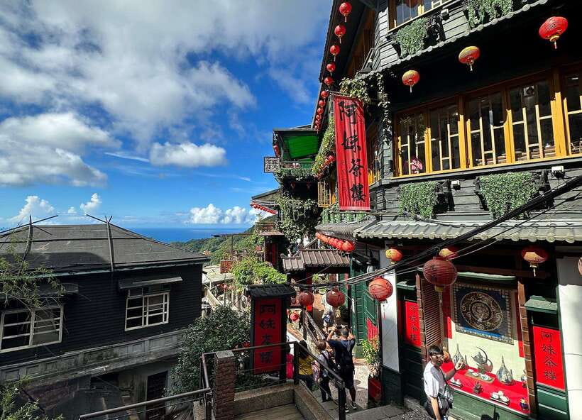 From Taipei: Jiufen & Shifen The Taiwan Charm Day Tour - Why this private Taipei day trip works