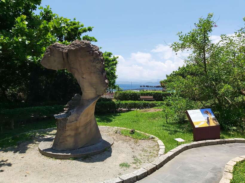 From Taipei: Yehliu, Jiufen, and Pingxi Day Tour - The guide can make or break the pace