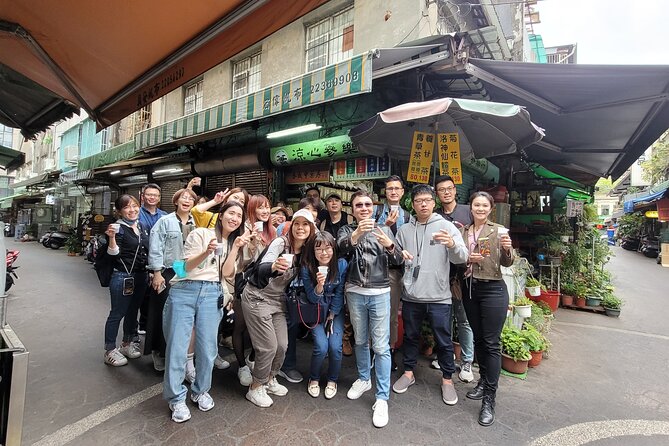 Guided Historical Tour in Taichung with Suncake DIY Experience - Why this Central District walk works