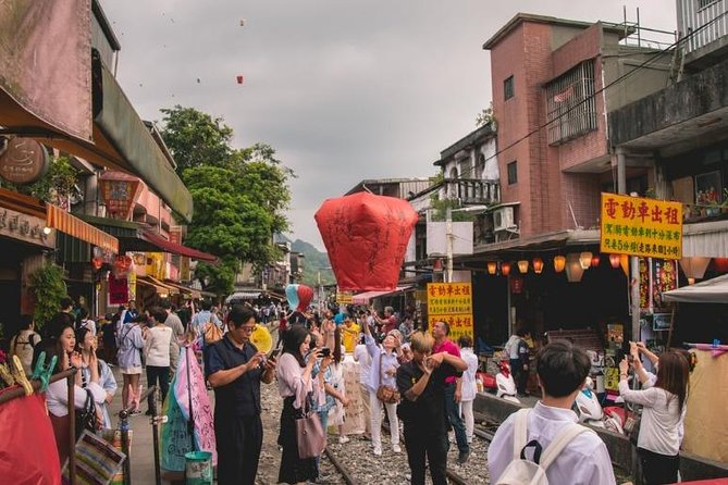 Half Day Private Tour to Jiufen, Shifen Waterfall & Pingxi Sky Lantern - Shifen Waterfall adds a proper nature break