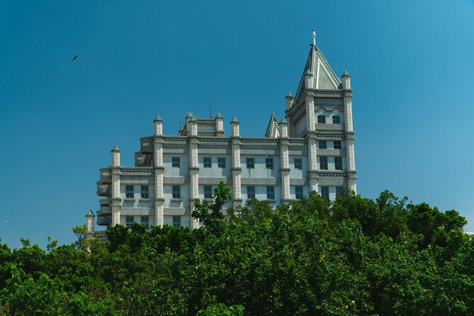 Kaohsiung: Private Walking Tour with a Local - Choosing between two and six hours