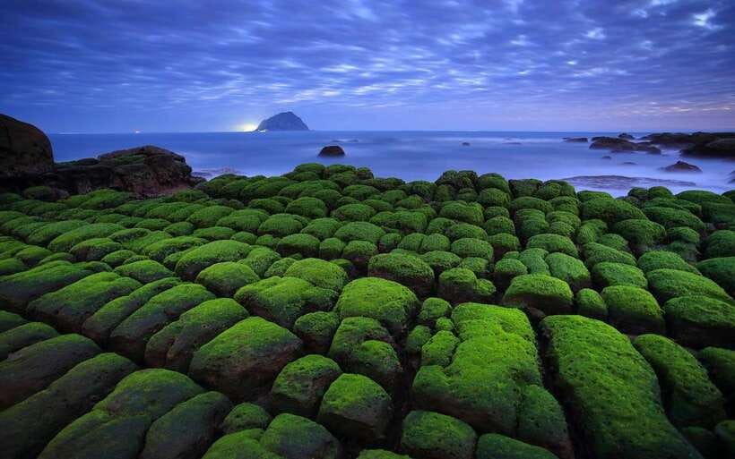 Keelung: Heping Island Geopark Entry Ticket - Following the coast and reading the rocks