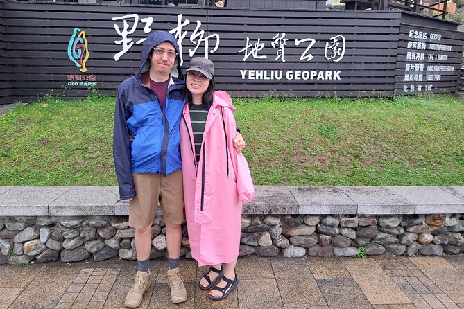 Keelung Port Shore Private Customized Tour - Longshan Temple: a compact, meaningful stop