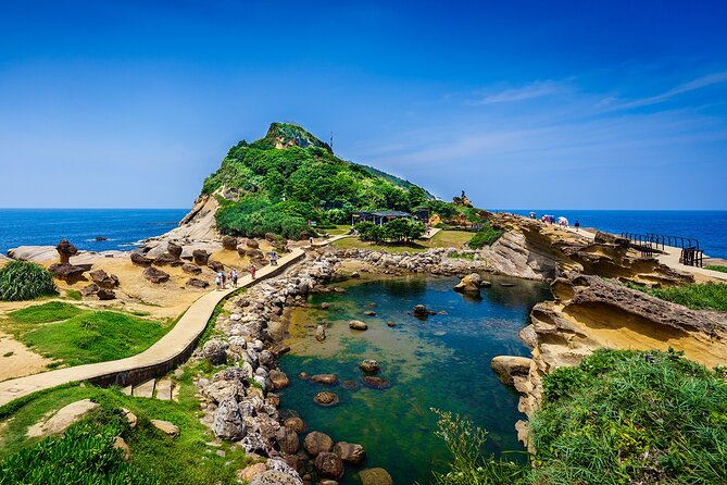 Keelung Shore Excursion: Private 6H Natural Wonder & Seafood Tour - Is $189 per person a fair price?