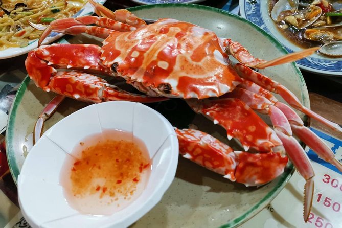 Northern Taiwan Private Adventure: Yehliu, Jiufen, & Pingxi - Yin Yang Sea and the Return Toward Taipei