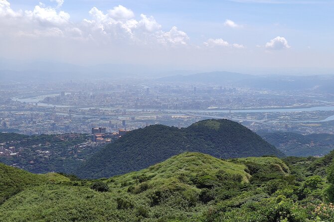 One Day Hike around Taipei's Yangmingshan National Park - What the Private Tour Includes