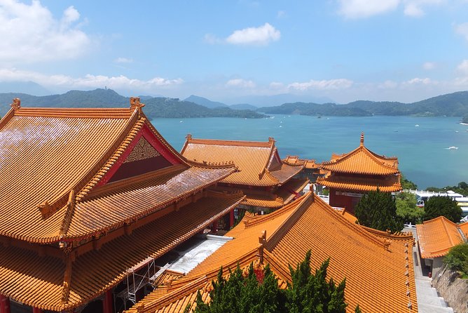 One-day Sun Moon Lake Tour Package - The return stop at Feeling 18