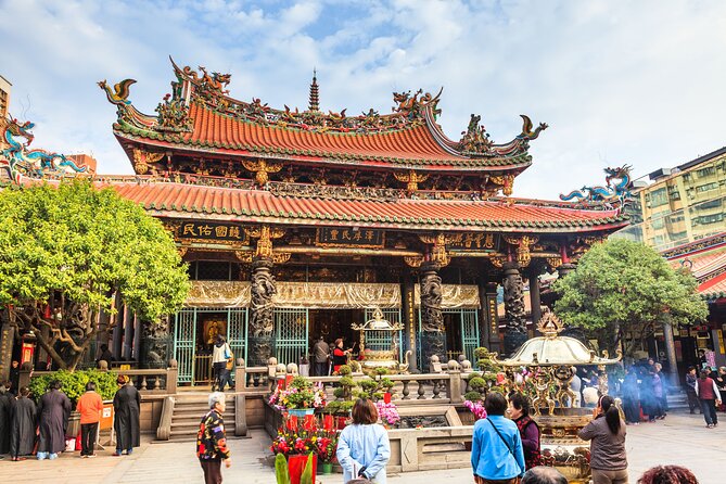 [private] 8-Hour Customize Your Amazing Private Taipei Day Tour - Shilin Night Market and the food side of Taipei