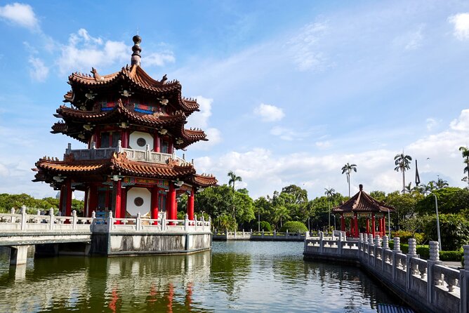 [private] 8-Hour Customize Your Amazing Private Taipei Day Tour - The guide can make or break the day