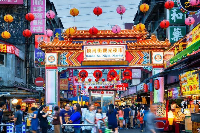 Private Car: 8 Hour Highly Customized Taipei City Exploration! - Taipei Confucius Temple: quiet details and traditional design