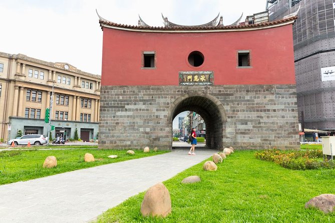 Private Car: 8 Hour Highly Customized Taipei City Exploration! - Bopiliao Historic Block: brick lanes and an older Taipei