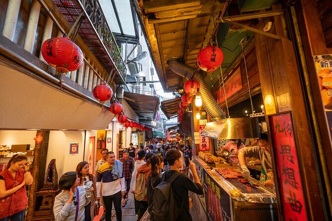 [Private] Jiufen Village & Shifen Town from Taipei with Pickup - What to pack and how to pace the day