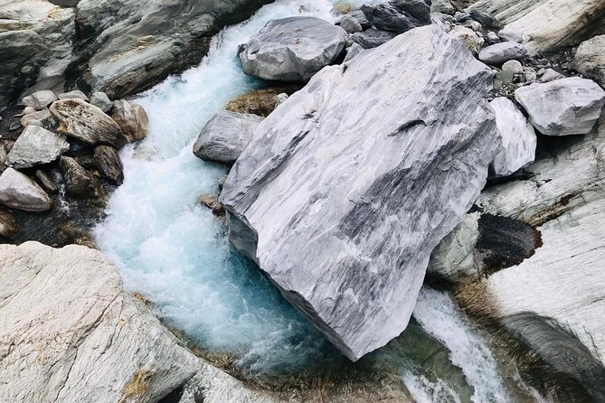 Private Taroko Gorge National Park Day Tour - Eternal Spring Shrine and the cost of rebuilding roads
