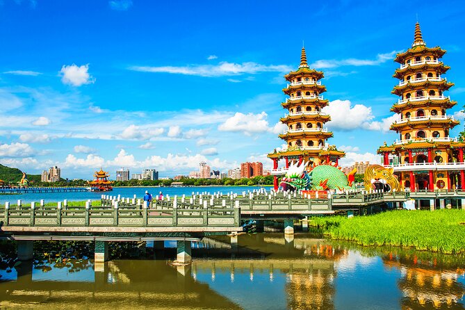 Private Tour Shore Excursion in Kaohsiung City - Formosa Boulevard and the Dome of Light