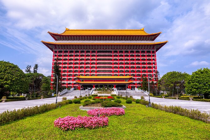 Private Tour: Taipei Timeless Treasures Tour (The Best of Taipei) - Why this private Taipei day works