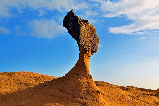 Private Tour to Jiufen, Yehliu Geopark, and Pingxi - Why this northern Taiwan route works so well