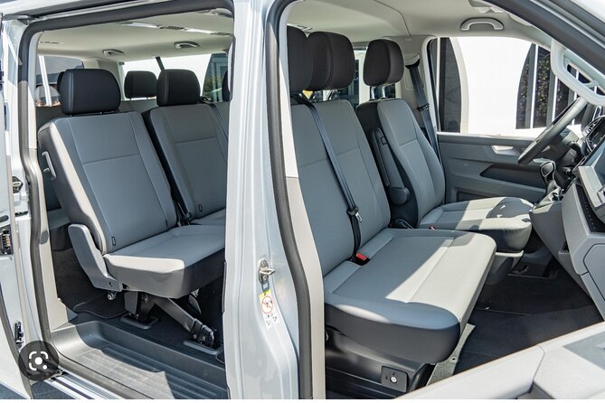 Private Transfer from Taoyuan airport Taiwan to Taipei - The 30 to 50-minute ride into Taipei