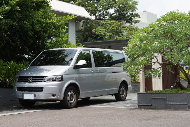 Private Transfer from TPE-Taoyuan int. Airport to Taipei City - Choosing the right vehicle for your group