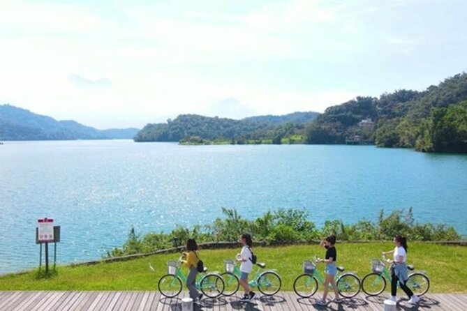 Round Trip Sun Moon Lake Private Tour from Taipei - What the driver service adds
