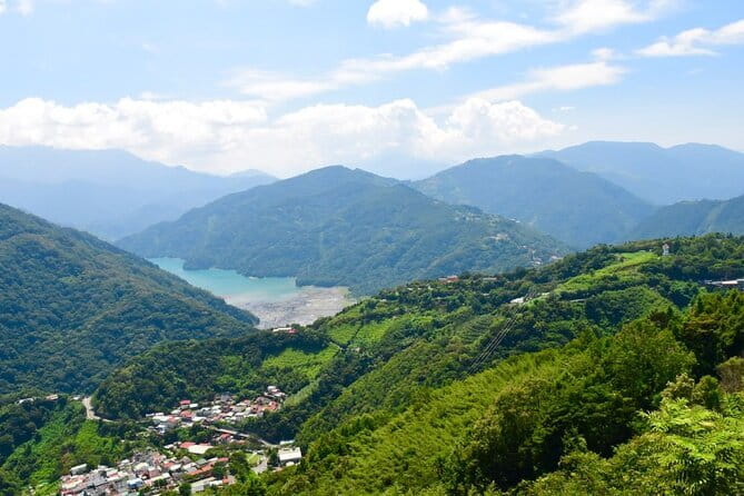 Sun Moon Lake & Qingjing Farm Day Guided Shared Tour | Taichung - Starting early at Taichung’s two pickup points