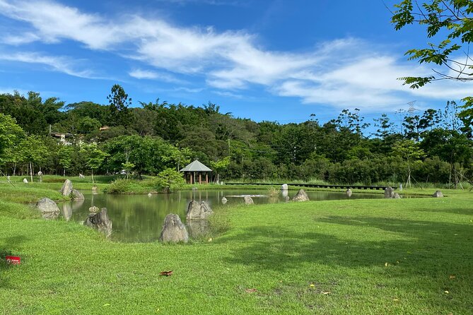 Tainan Ancient Capital & Wushantou Reservoir One Day Tour - Why this Kaohsiung day trip works
