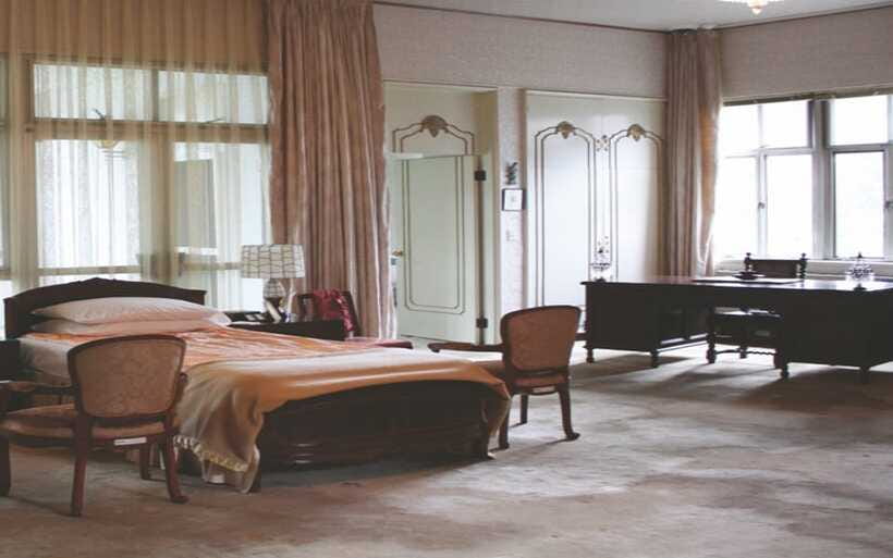 Taipei: Chiang Kai-Shek Shilin Residence Ticket - Who will enjoy this historic house most?
