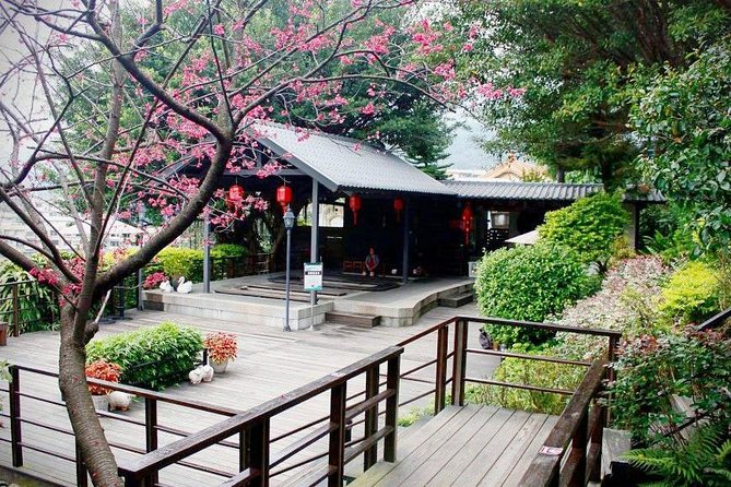 Taipei Day Tour including Taipei 101, Din Tai Fung and Hot Spring Experience - Beitou Hot Springs: A Quiet Finish