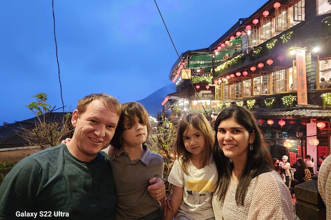 Taipei day tour(northeast coast tour or city tour) MERCEDES VAN - Weather, comfort, and useful preparation