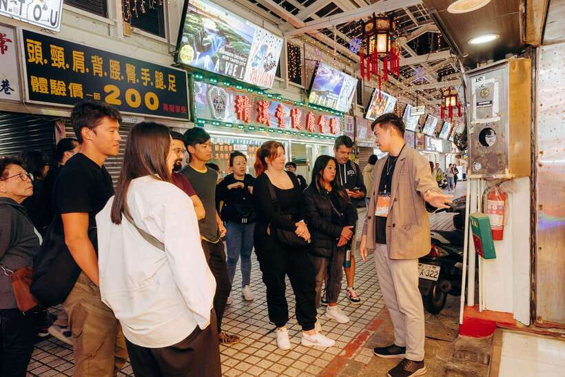 Taipei: Food Tours w/ Top 10 Taiwan Food (Breakfast/Dinner) - Bubble Tea 101, With Practical Ordering Advice