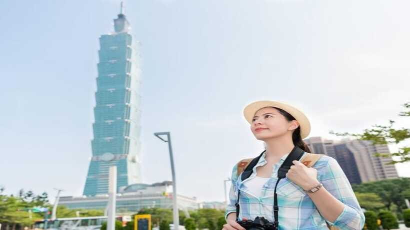 Taipei: Highlight Attractions Walking Tour - The No. 53, Nanhai Road stop