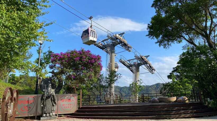 Taipei: Maokong Cable Car 1 day Pass - Tea plantations, teahouses, and the $300 voucher