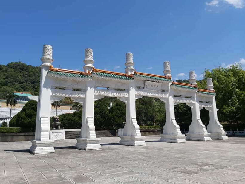 Taipei: Morning City Tour with National Palace Museum Entry - Where The Morning Ends