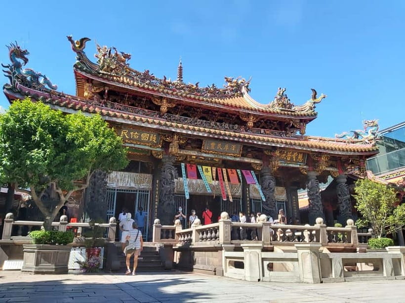 Taipei: Morning City Tour with National Palace Museum Entry - Chiang Kai-shek Memorial Hall And The Guard Ceremony