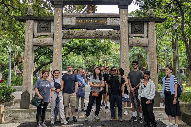 Taipei Old Town - Taiwan Introduction Walking Tour (Tip-Based) - The guides make serious history easier to follow