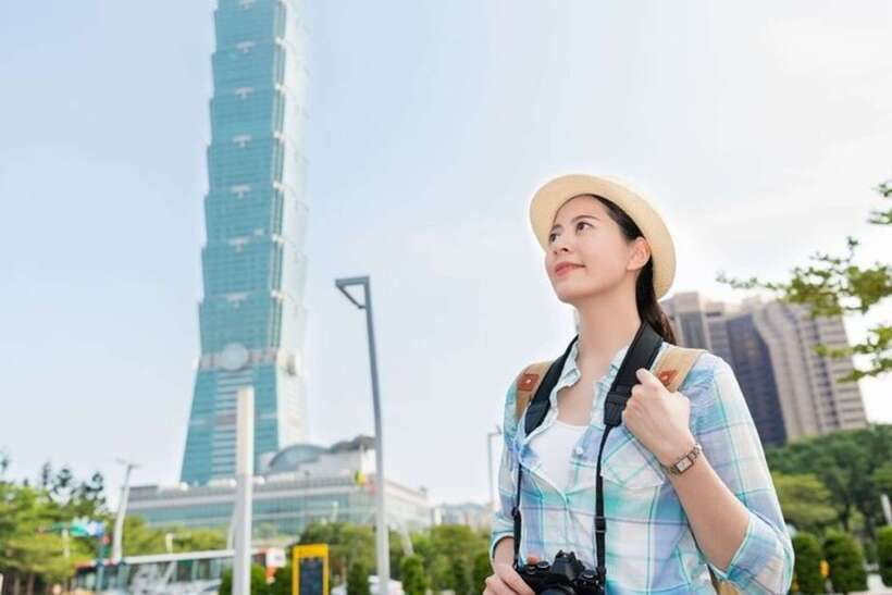 Taipei: Private custom tour with a local guide - Starting at your Taipei City accommodation