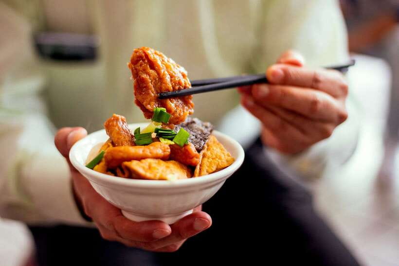 Taipei: Private Food Tour – 10 Tastings with Locals - From dumplings to Taiwanese-style sandwiches