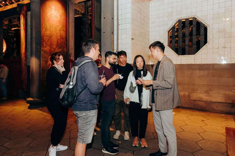Taipei's Origin & Longshan Temple - Taiwan Cultural Tour - How much value do you get for $1?