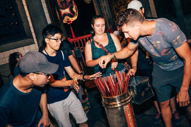 Taipei's Origin & Longshan Temple - Taiwan Cultural Walking Tour - Bopiliao Ancient Street across several eras