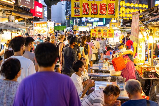 Taipei Street Food & Night Market Tour with a Local: Private & Custom - The people make or break the evening
