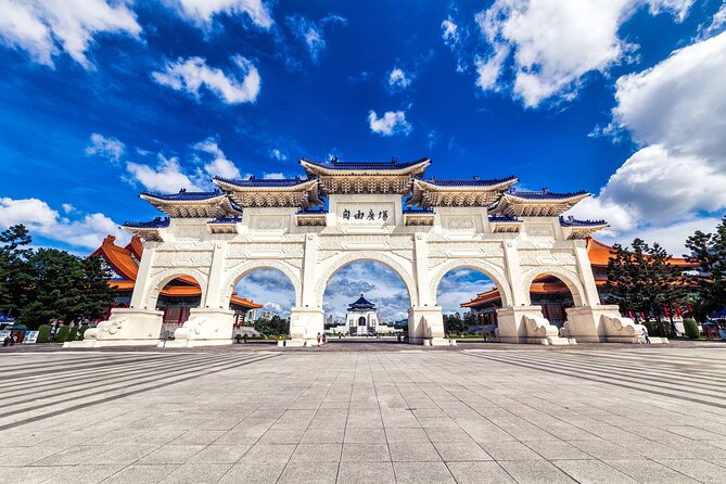 Taipei Timeout: Private 8-Hour Layover Adventures - Meeting your driver at Taoyuan Airport