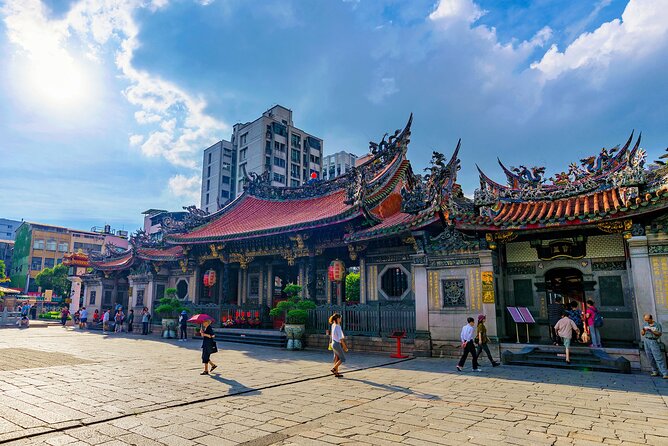 Taipei Touchdown: Make the Most of Your 6-Hour Layover - How much value do you get for $160?