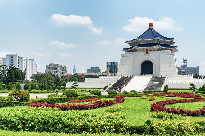 Taipei Touchdown: Make the Most of Your 6-Hour Layover - Practical preparation for your airport day