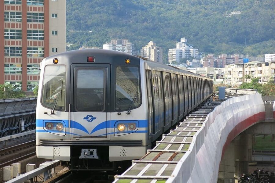 Taipei: Unlimited FunPass - Transports & Attractions Pass - Jiufen and Jinguashi need breathing room