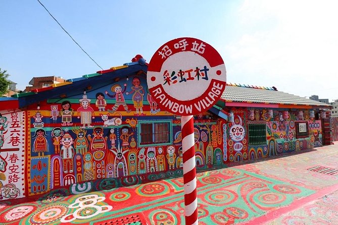 Taiwan Multi-Day Classic Tour - Day 1: Taipei’s palace treasures, grand civic spaces, and night food